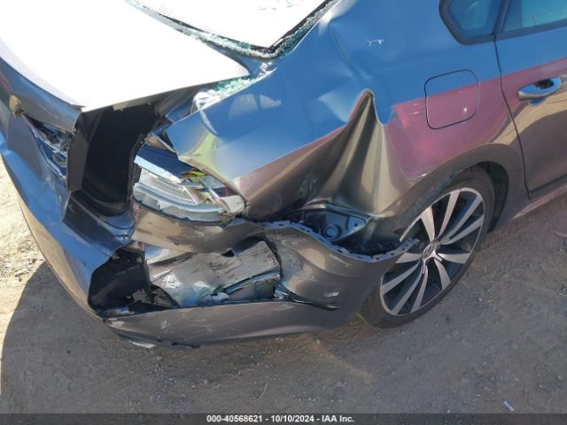 1VWJM7A39JC036678 Volkswagen Passat 3.6l V6 Gt