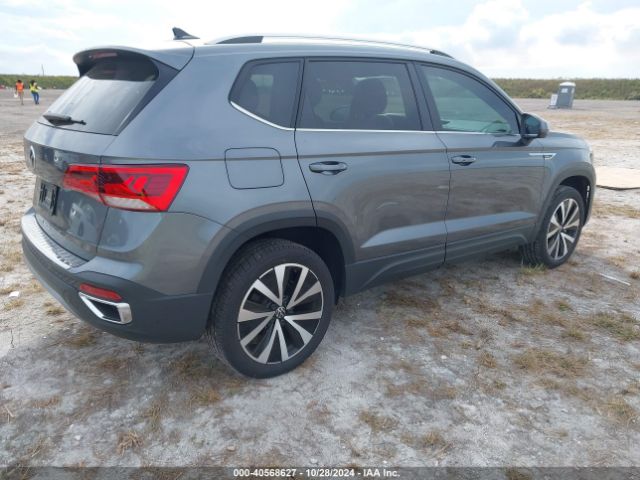 2024 VOLKSWAGEN TAOS 3VVEX7B22RM058468 Photo 3