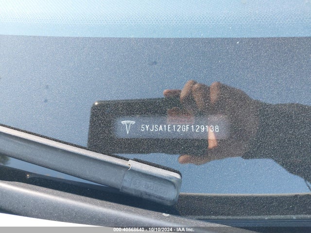 2016 TESLA MODEL S 5YJSA1E12GF129138 Photo 8