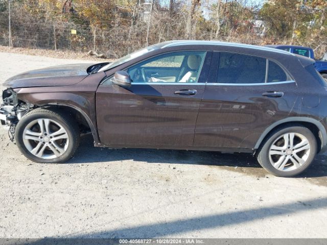 WDCTG4GB4GJ211160 Mercedes-Benz Gla 250 4matic