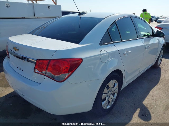 Chevrolet Cruze Ls Auto 2015 1G1PA5SH2F7164158 Image 4