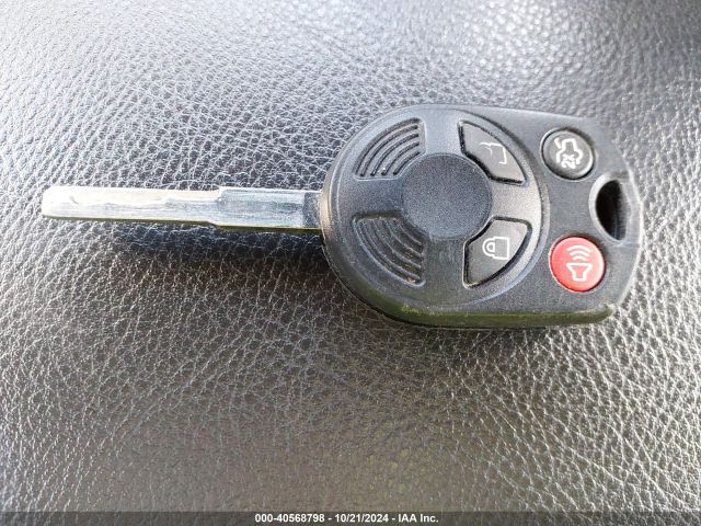 1FADP3F25JL324767 Ford FOCUS SE