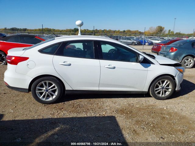 1FADP3F25JL324767 Ford FOCUS SE