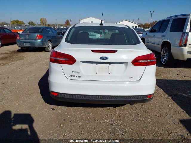 1FADP3F25JL324767 Ford FOCUS SE