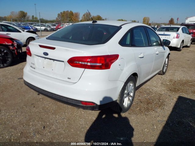 1FADP3F25JL324767 Ford FOCUS SE