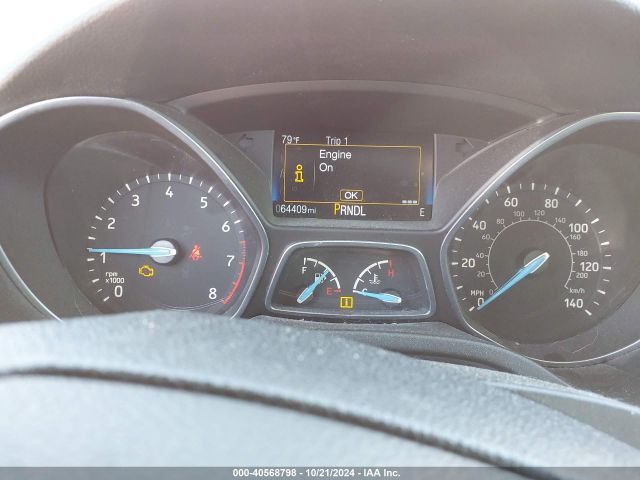 1FADP3F25JL324767 Ford FOCUS SE