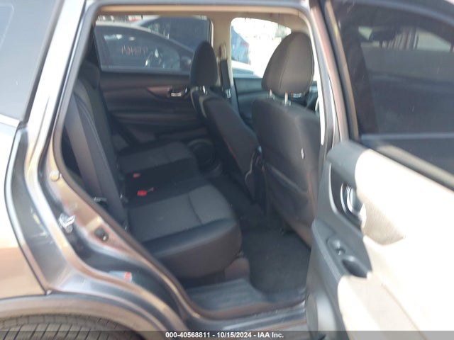 Nissan ROGUE S 2017 KNMAT2MV8HP510743 Image 8