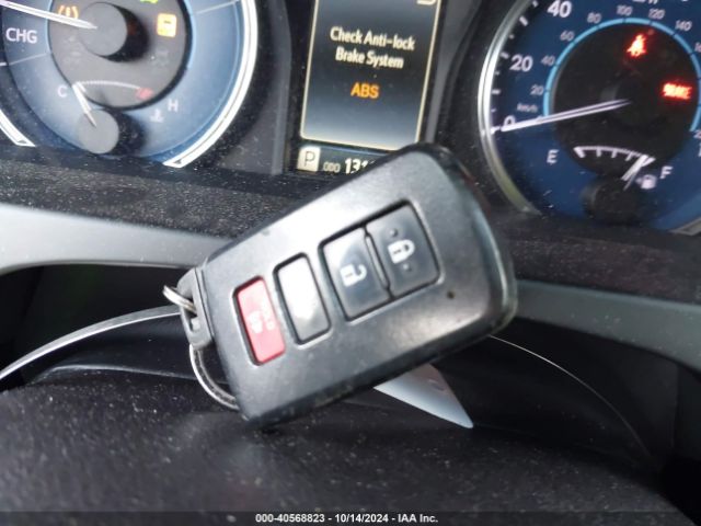 4T1BD1FK7HU202006 Toyota Camry Hybrid Le