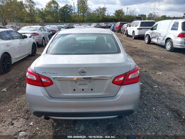Nissan Altima 2.5 S 2017 1N4AL3AP1HN365462 Image 16