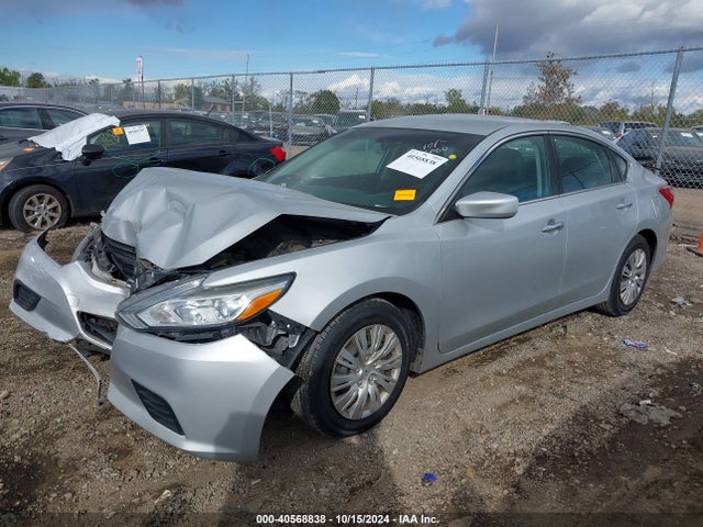 Nissan Altima 2.5 S 2017 1N4AL3AP1HN365462 Image 2