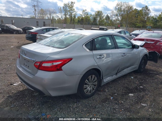Nissan Altima 2.5 S 2017 1N4AL3AP1HN365462 Image 4