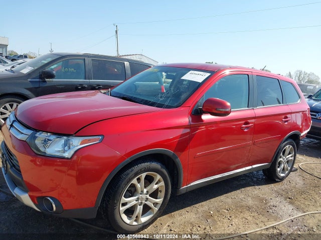 JA4AD3A31FZ000297 Mitsubishi Outlander Se