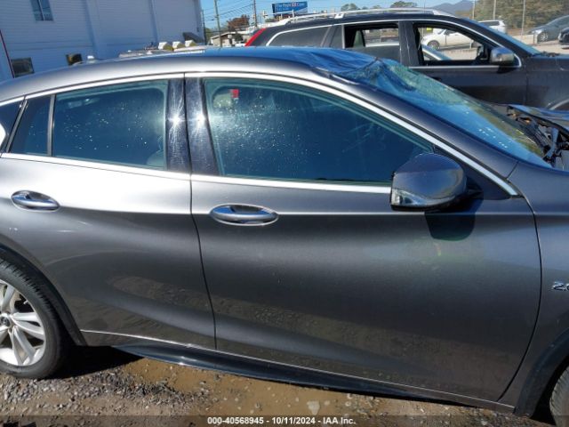 SJKCH5CP2JA056686 Infiniti Qx30 Luxury