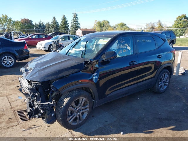 KIA Seltos Lx 2022 KNDEPCAA9N7235375 Image 2