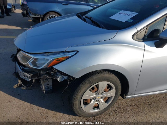 Chevrolet Cruze Ls Auto 2018 1G1BC5SM1J7225493 Image 18