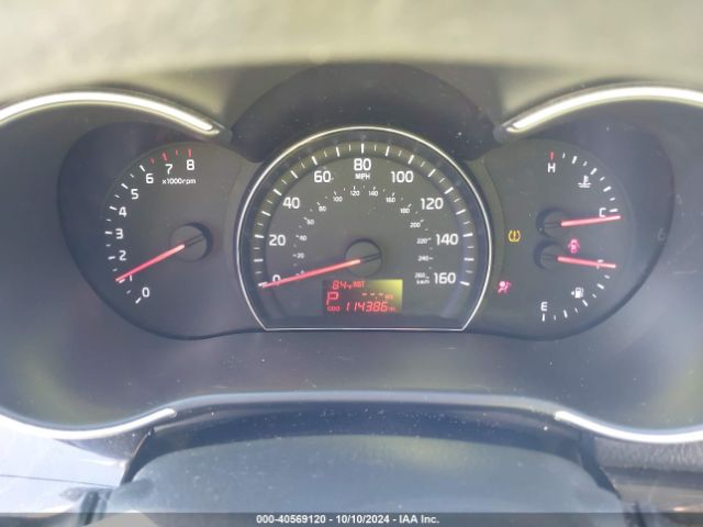 5XYKT3A65FG621208 KIA SORENTO LX