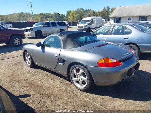 2002 PORSCHE BOXSTER WP0CB29872U660592 Photo 2