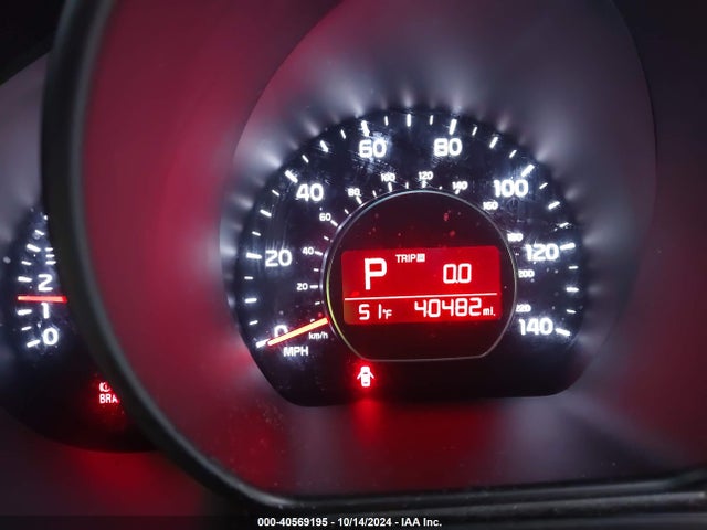 KIA SOUL + 2016 KNDJP3A55G7363925 Image 15