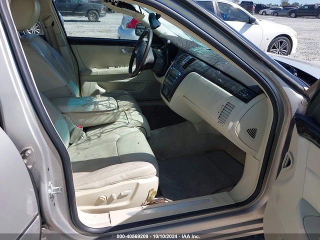 2009 CADILLAC DTS 1G6KD57Y49U126778 Photo 4