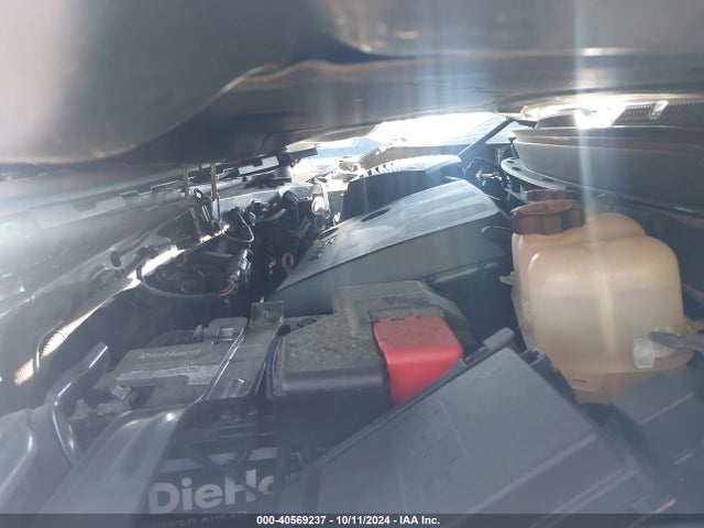 Chevrolet Traverse 1lt 2018 1GNERGKW6JJ259729 Image 10