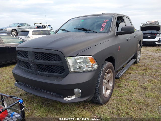 RAM 1500 Express 2016 3C6RR6KT9GG370738 Image 2