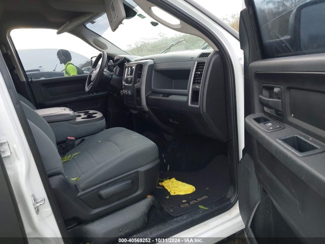 RAM 1500 Express 2016 3C6RR6KT9GG370738 Image 5