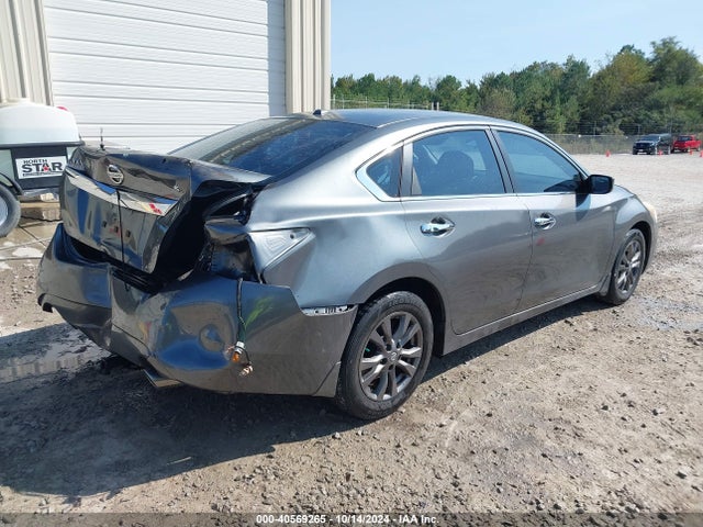 Nissan Altima 2.5 S 2015 1N4AL3AP1FN405052 Image 4