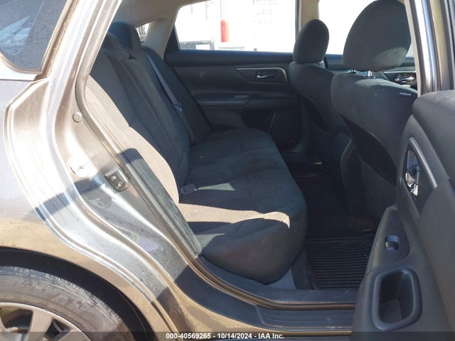 Nissan Altima 2.5 S 2015 1N4AL3AP1FN405052 Image 8