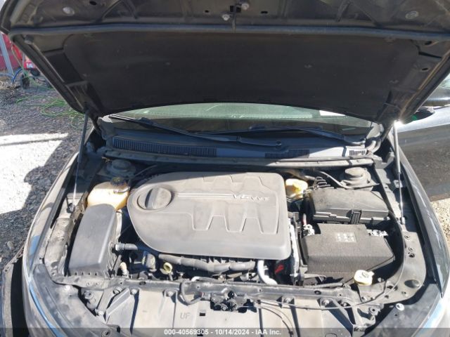 1C3CCCCG6FN700166 Chrysler 200 C