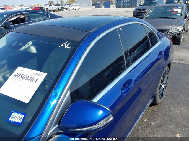 55SWF4JB1HU187065 Mercedes-Benz C 300 Luxury/sport