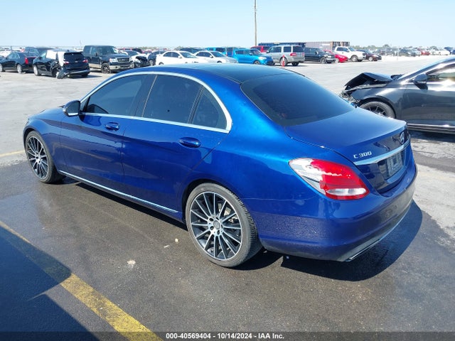 55SWF4JB1HU187065 Mercedes-Benz C 300 Luxury/sport