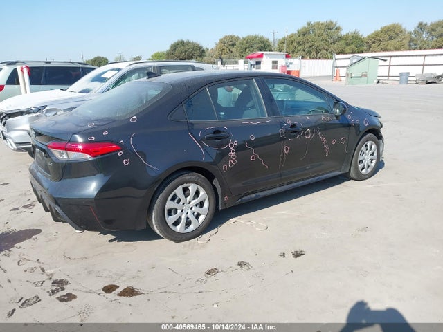 Toyota COROLLA LE 2021 5YFEPMAE4MP250145 Image 4