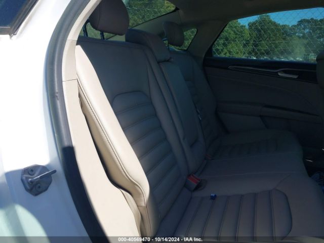 3FA6P0MU5KR273270 Ford Fusion Hybrid Sel