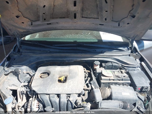 Hyundai ELANTRA SE 2017 KMHD74LF3HU394713 Image 10