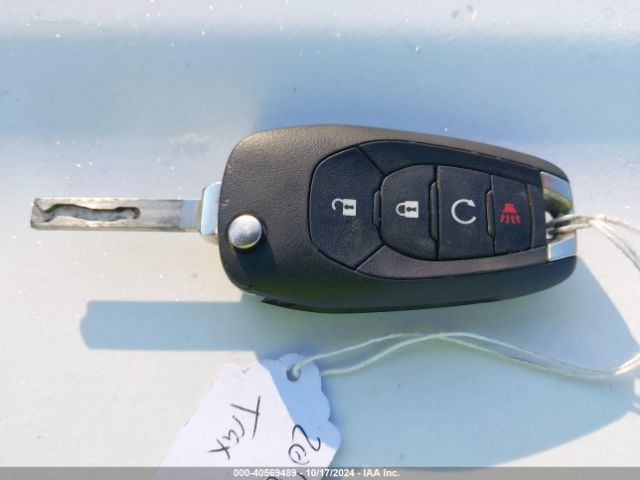 3GNCJNSB5LL333704 Chevrolet Trax Awd Ls