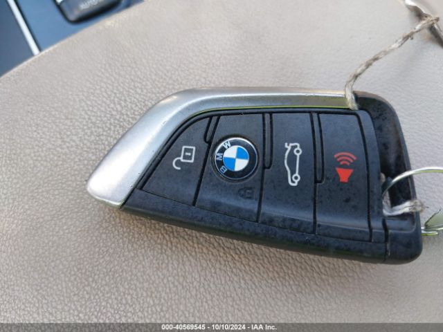 5UXTR7C58KLF37415 BMW X3 Sdrive30i