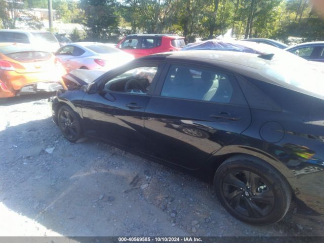 KMHLM4AJ2PU084434 Hyundai Elantra Hybrid Blue