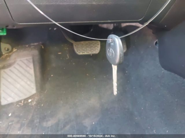 5TFRX5GN0HX093901 Toyota Tacoma Sr