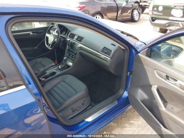 1VWCT7A39HC075485 Volkswagen Passat 1.8t Sel Premium