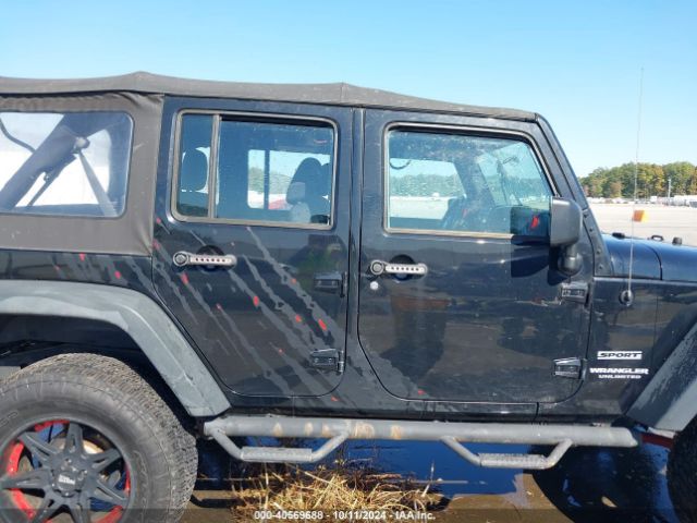1C4BJWDG9FL641042 Jeep Wrangler Unlimited Sport