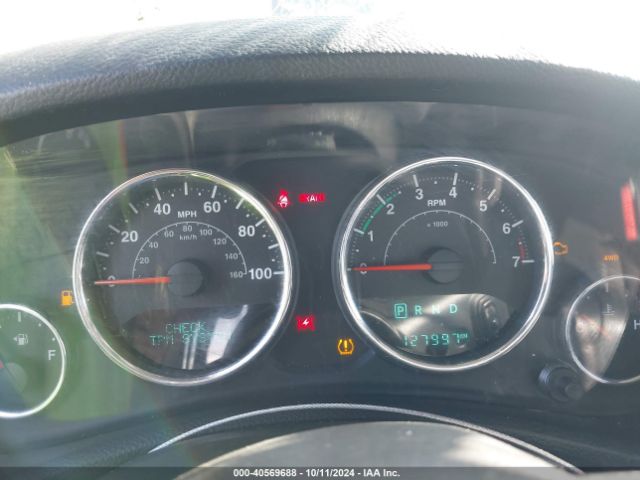 1C4BJWDG9FL641042 Jeep Wrangler Unlimited Sport