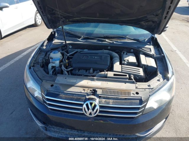 1VWAT7A30FC033226 Volkswagen Passat 1.8t S