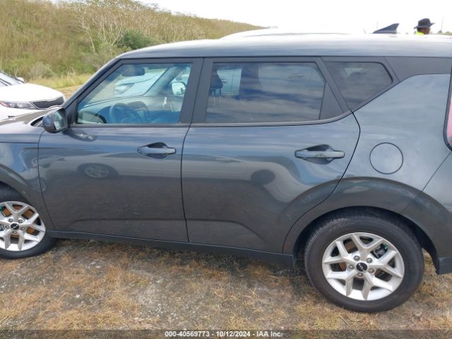 KNDJ23AU5P7878901 KIA SOUL LX