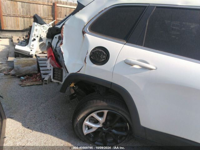 1C4PJMCB6GW246039 Jeep Cherokee Latitude