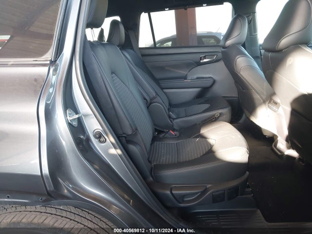 Toyota Highlander Xse 2023 5TDKDRAH4PS526256 Image 8