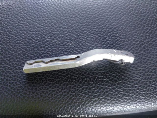 1GT12REY2KF264662 GMC Sierra 2500hd Slt