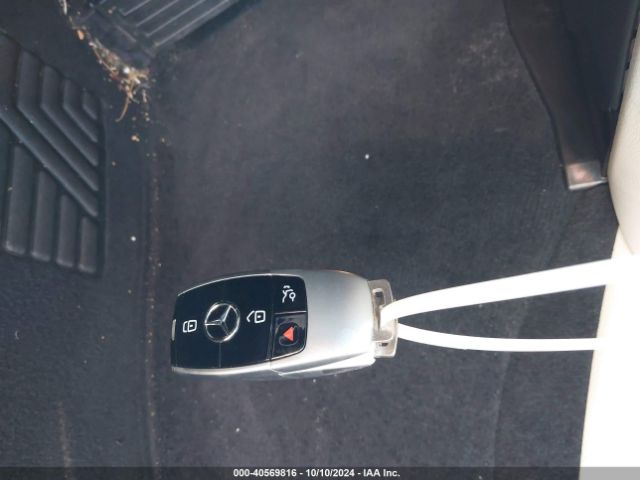 WDDZH6JBXKA600675 Mercedes-Benz E 450 4matic