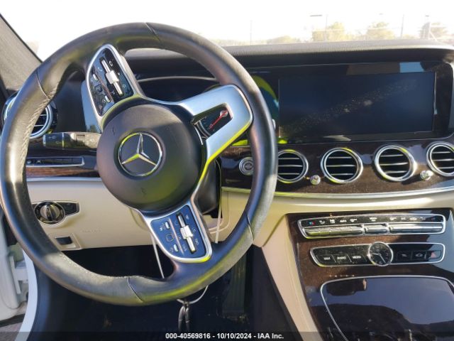 WDDZH6JBXKA600675 Mercedes-Benz E 450 4matic