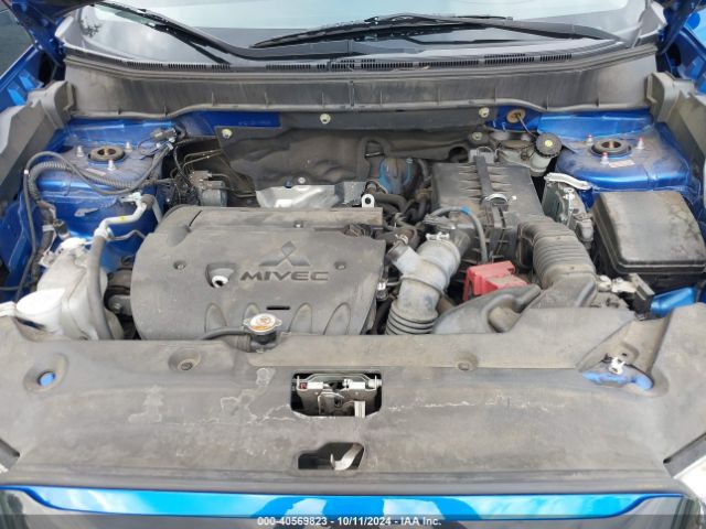 JA4AP3AU3JZ013822 Mitsubishi Outlander Sport 2.0 Es