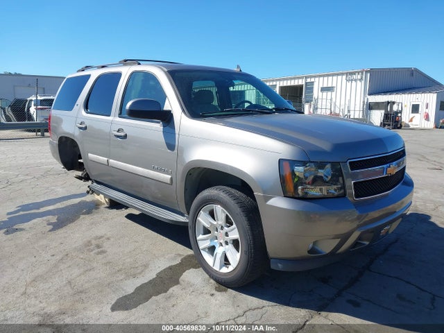 40569830 :رقم المزاد ، 1GNFC13017J178904 vin ، 2007 Chevrolet Tahoe Lt مزاد بيع